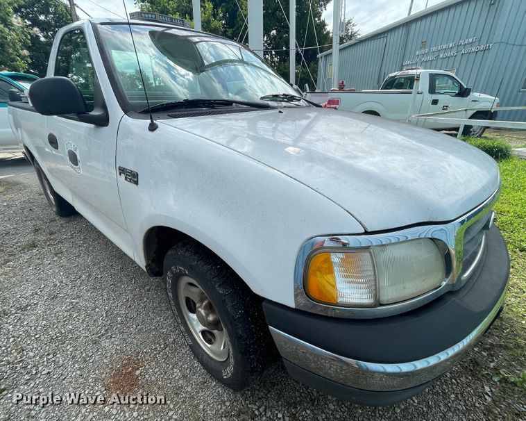 image for item KK9639 2000 Ford F150  pickup truck
