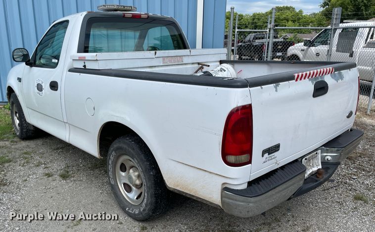 image for item KK9639 2000 Ford F150  pickup truck