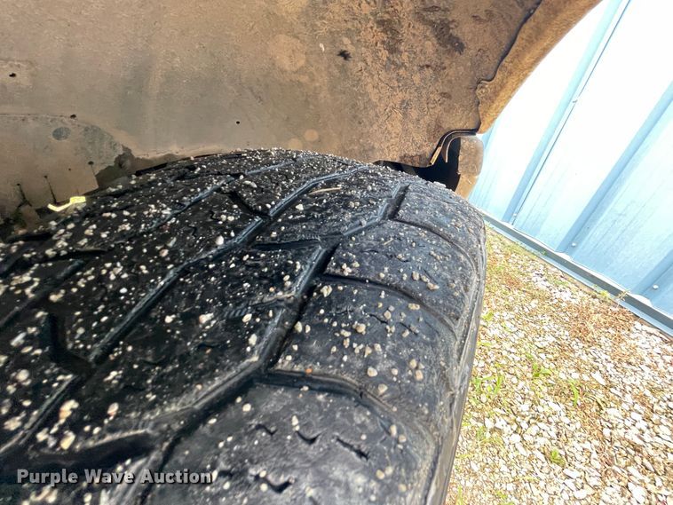 image for item KK9639 2000 Ford F150  pickup truck