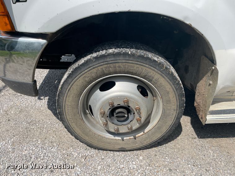 image for item KK9640 1999 Ford F550  dump flatbed truck