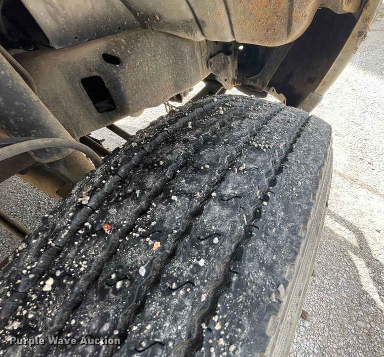 image for item KK9640 1999 Ford F550  dump flatbed truck