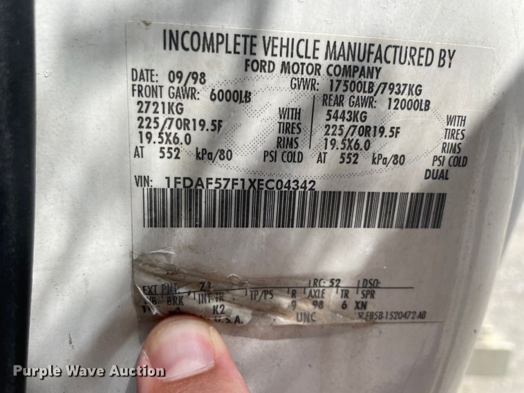 image for item KK9640 1999 Ford F550  dump flatbed truck