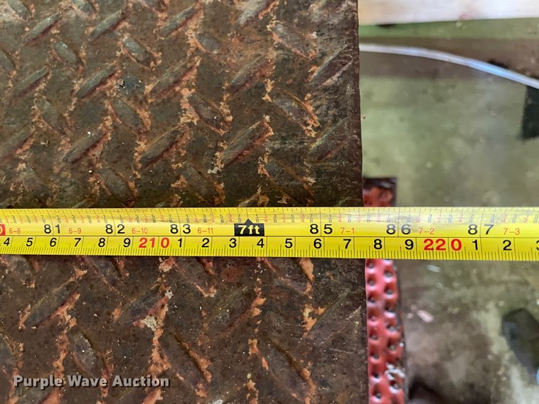 image for item KK9670 2002 Skyjack SJ4832  scissor lift