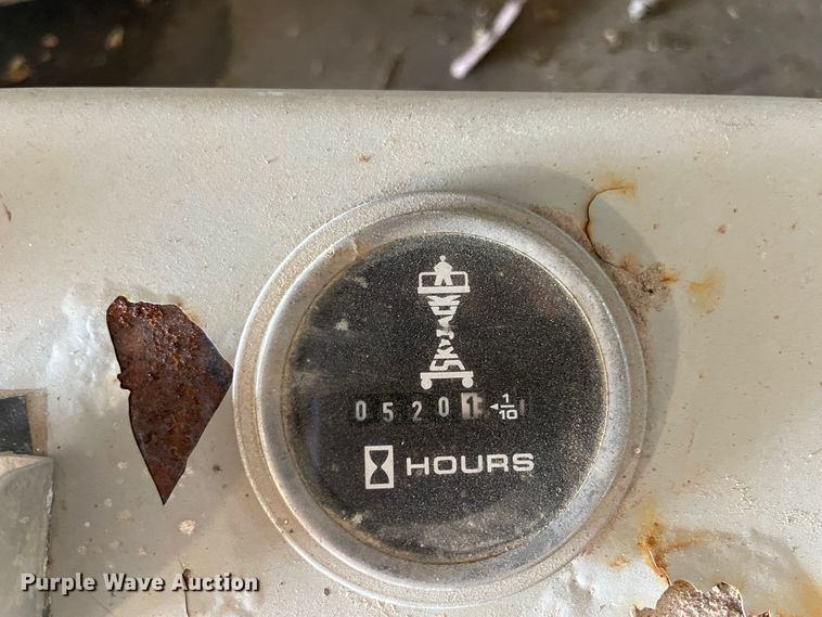 image for item KK9670 2002 Skyjack SJ4832  scissor lift