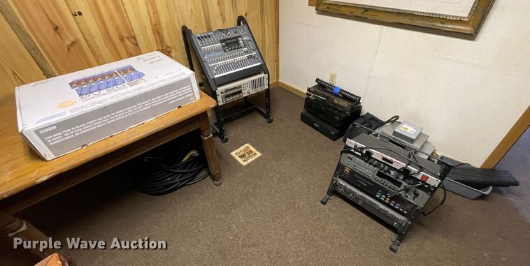 image for item KK9672 Audio equipment