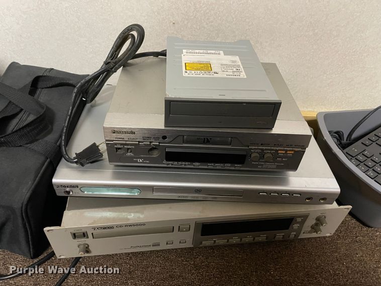 image for item KK9672 Audio equipment