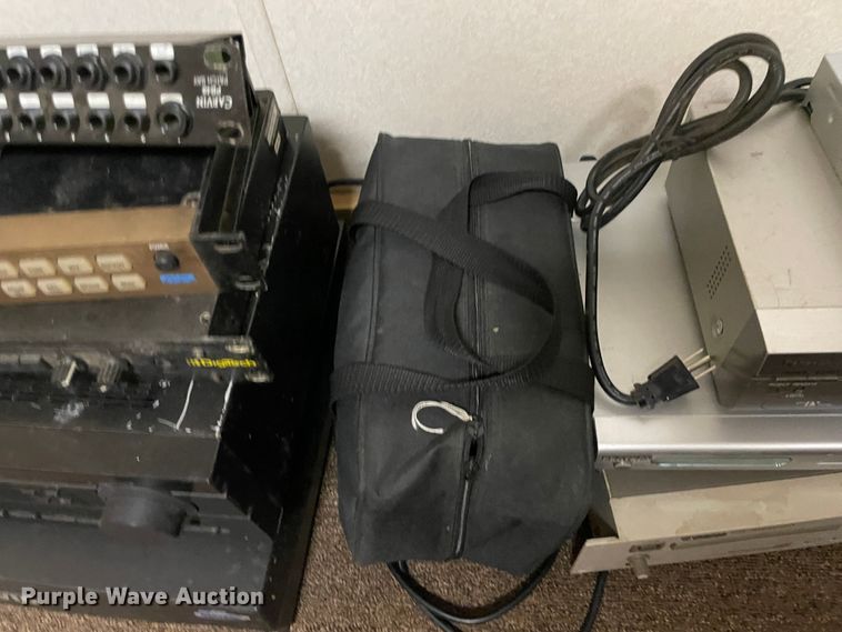 image for item KK9672 Audio equipment