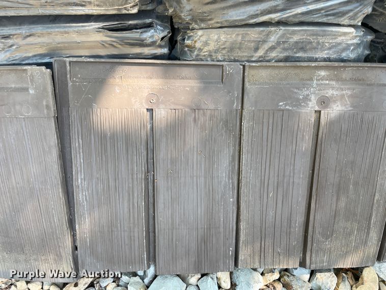 image for item KK9673 Approximately 240 bundles of vinyl shingles