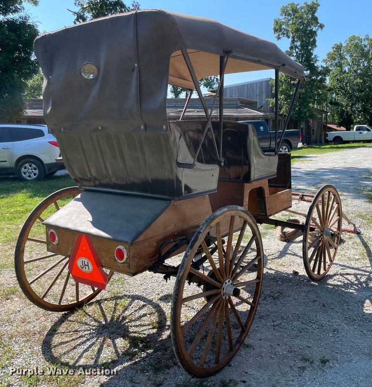 image for item KK9674 Horse carriage