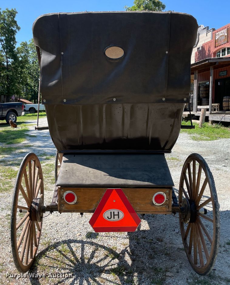 image for item KK9674 Horse carriage