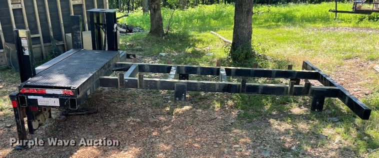 image for item KK9676 Flatbed truck frame