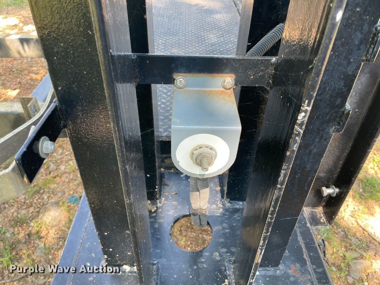 image for item KK9676 Flatbed truck frame