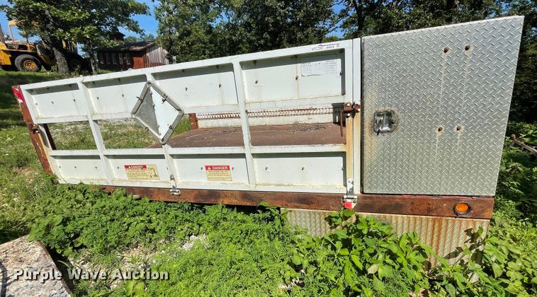image for item KK9677 Flatbed