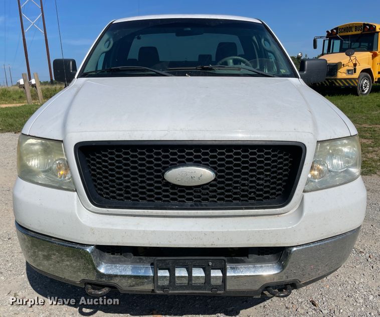 image for item KK9679 2005 Ford F150  pickup truck