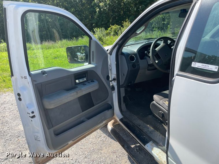 image for item KK9679 2005 Ford F150  pickup truck