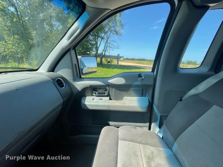 image for item KK9679 2005 Ford F150  pickup truck