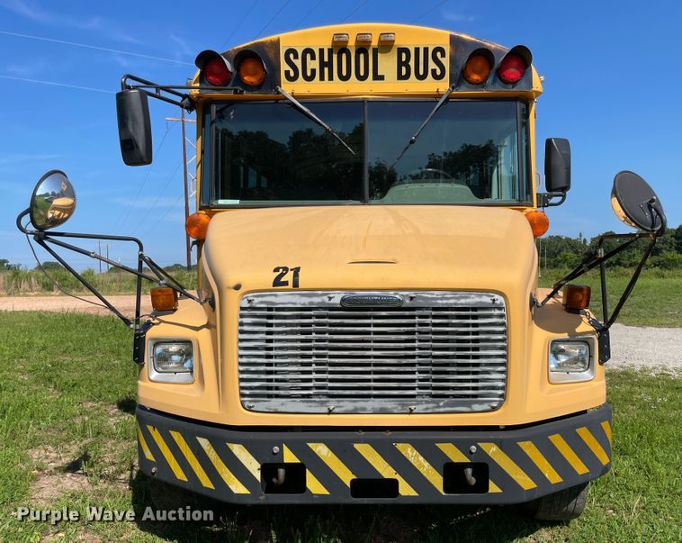 image for item KK9680 2005 Freightliner FS65  school bus