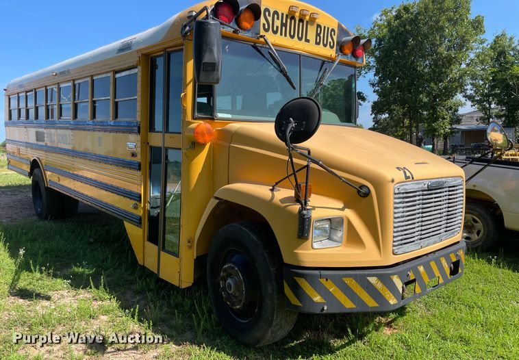 image for item KK9680 2005 Freightliner FS65  school bus