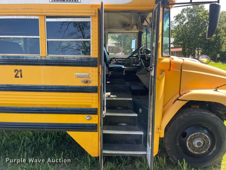 image for item KK9680 2005 Freightliner FS65  school bus