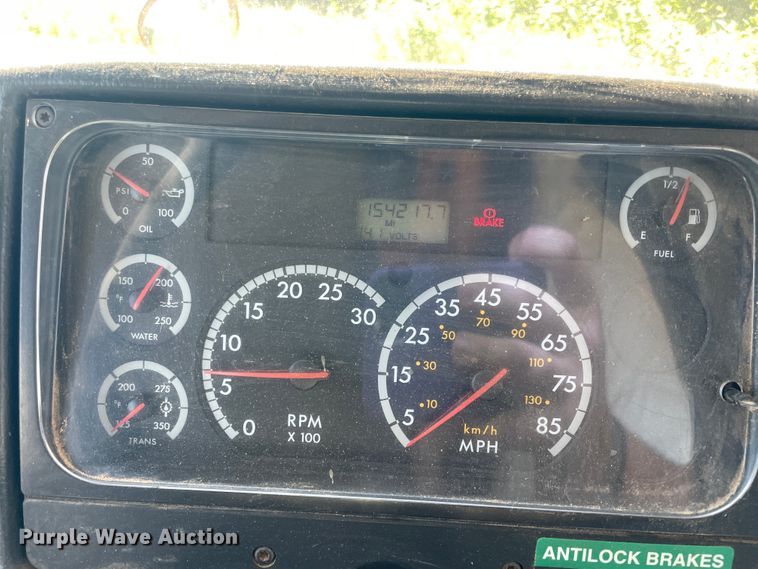 image for item KK9680 2005 Freightliner FS65  school bus