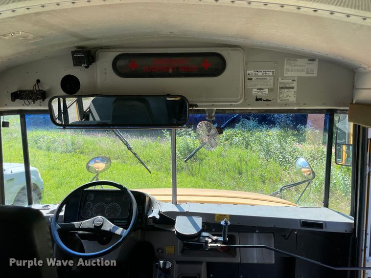 image for item KK9680 2005 Freightliner FS65  school bus