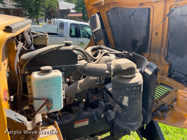 image for item KK9680 2005 Freightliner FS65  school bus