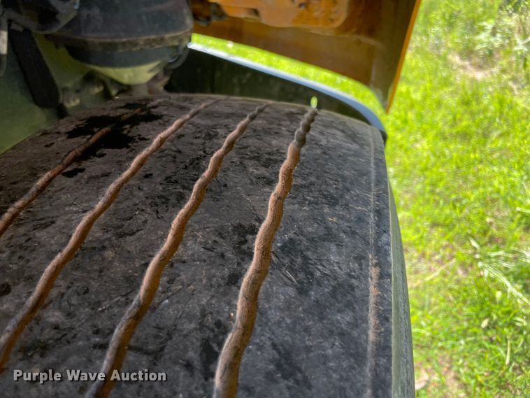 image for item KK9680 2005 Freightliner FS65  school bus