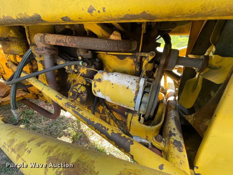 image for item KK9682 1960 Massey Ferguson MF204  backhoe