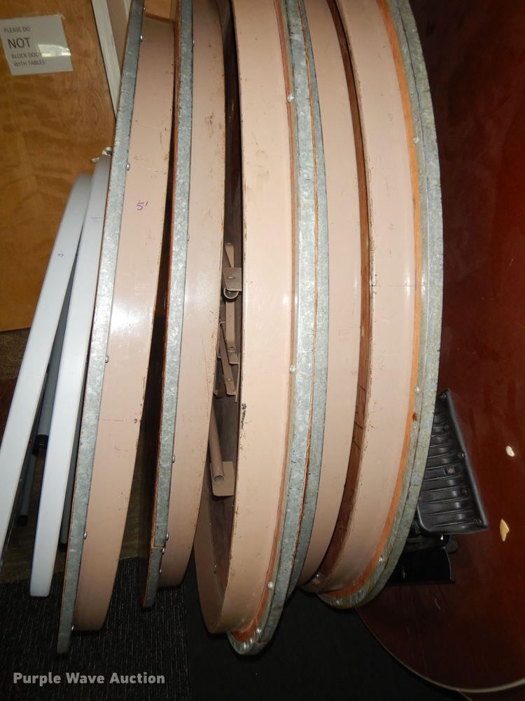 image for item KM9318 (11) round tables