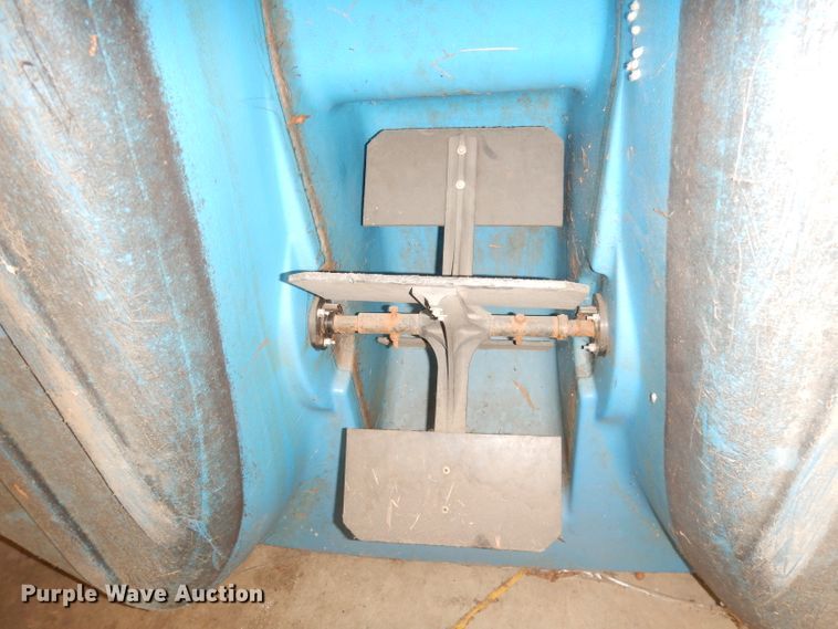 image for item KM9371 Water wheeler paddle boat