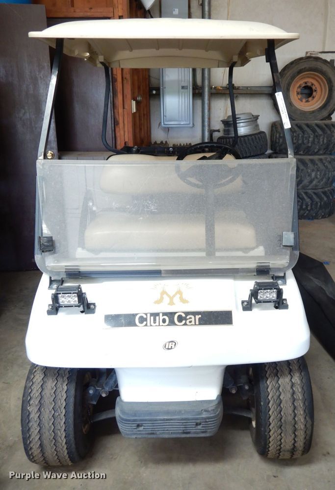 image for item KM9377 Club Car  golf cart