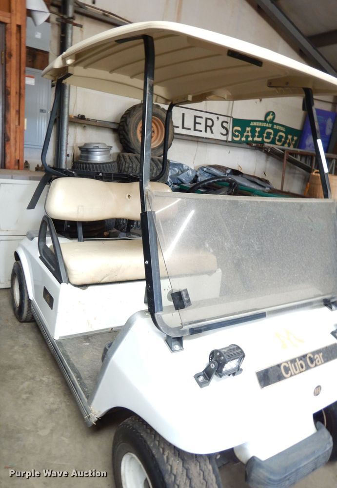 image for item KM9377 Club Car  golf cart