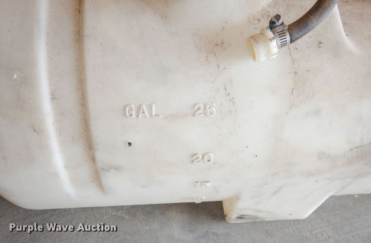 image for item KM9378 (4) poly tanks