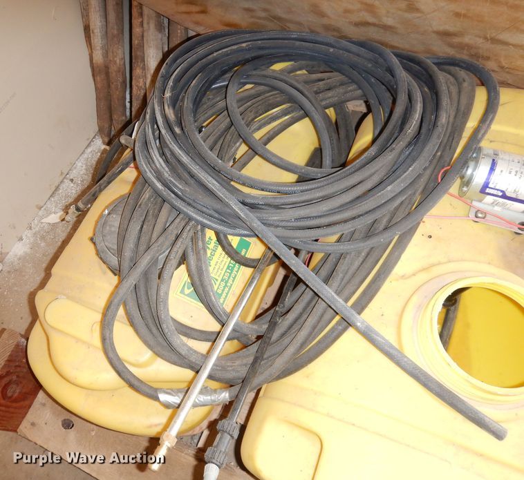 image for item KM9378 (4) poly tanks