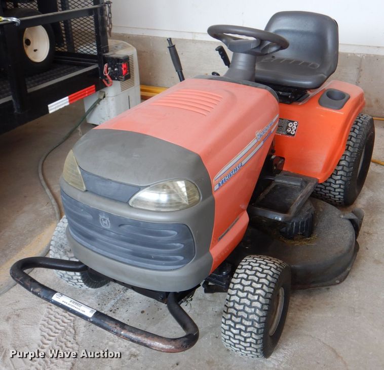 image for item KW9922 Husqvarna YTH1542  lawn mower