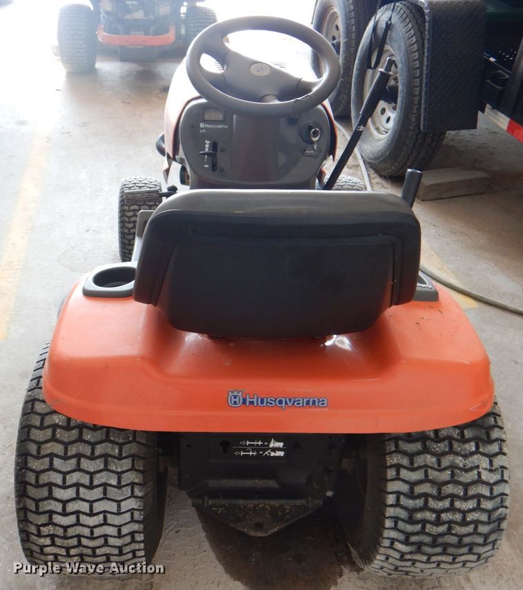 image for item KW9922 Husqvarna YTH1542  lawn mower