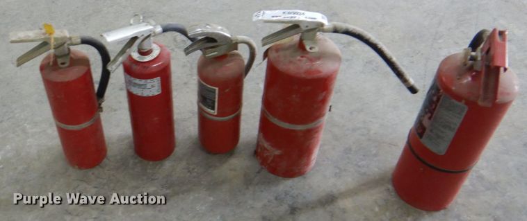 image for item KW9924 (5) fire extinguishers