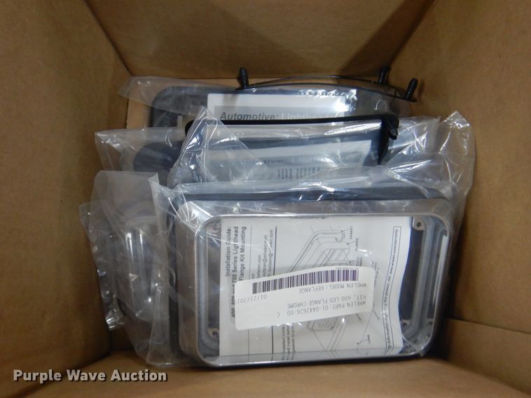 image for item KW9929 Approximately 10 emergency vehicle lights