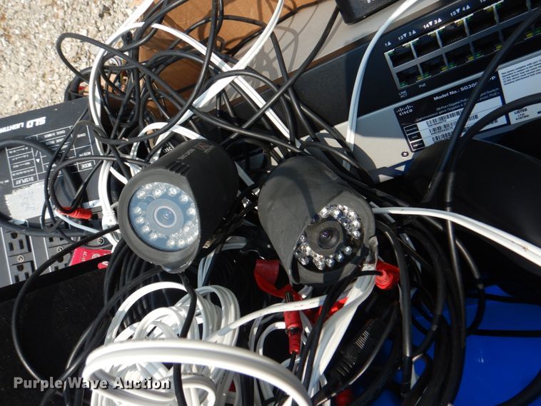 image for item KW9935 Automotive accessories