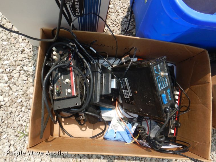 image for item KW9935 Automotive accessories