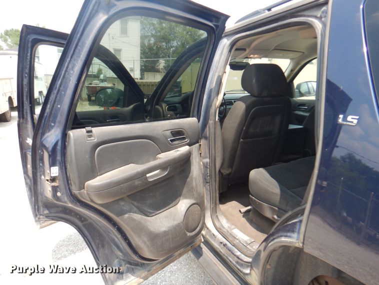 image for item KW9941 2008 Chevrolet Tahoe  SUV