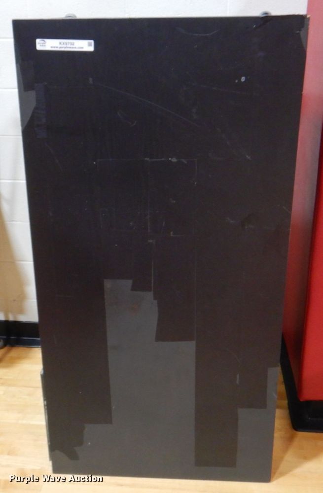 image for item KX9702 (4) desks