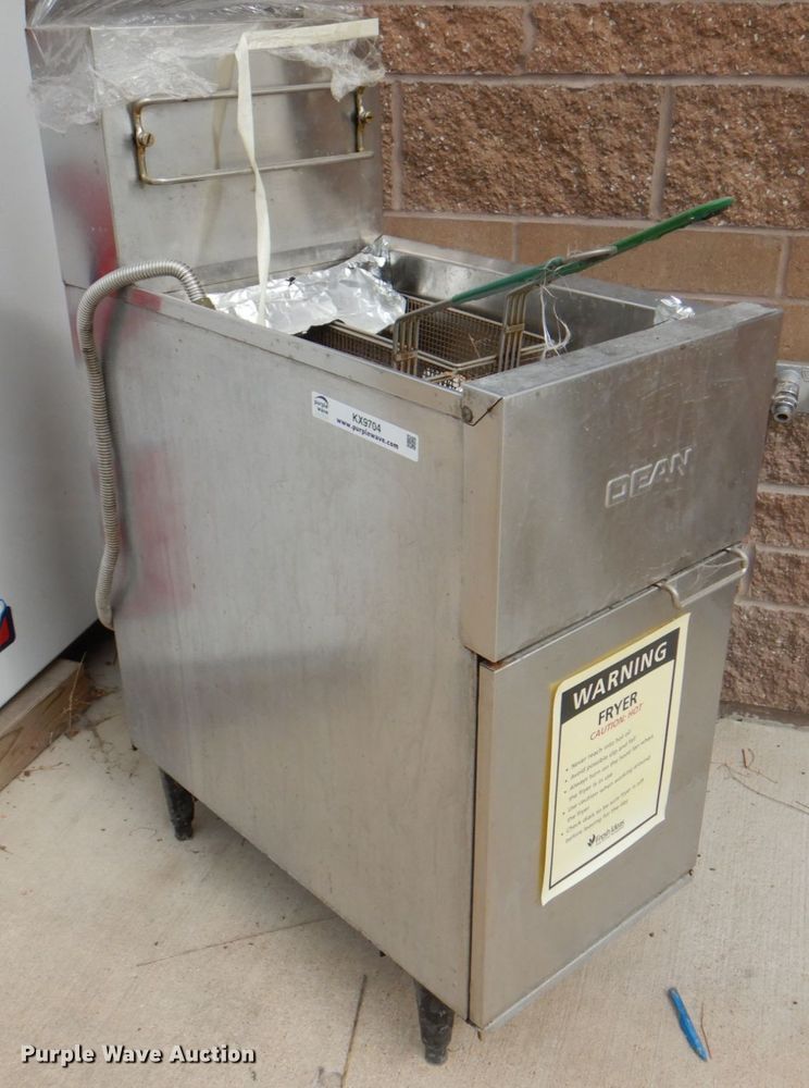 image for item KX9704 Dean SR142GPS  fryer