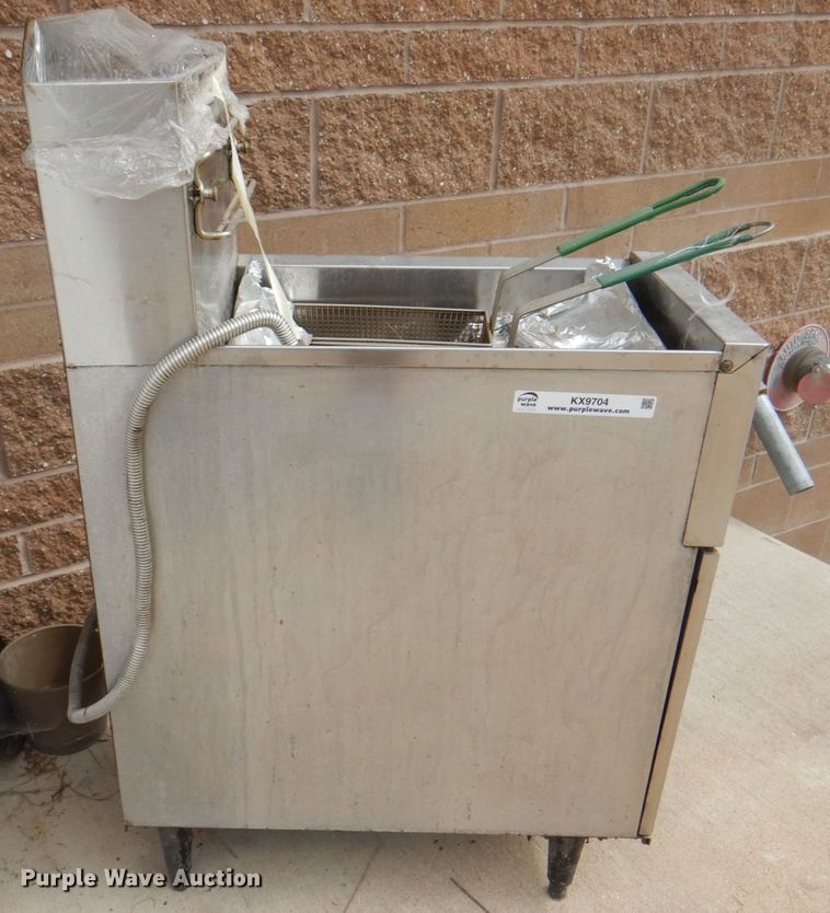 image for item KX9704 Dean SR142GPS  fryer