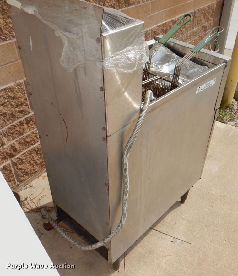 image for item KX9704 Dean SR142GPS  fryer