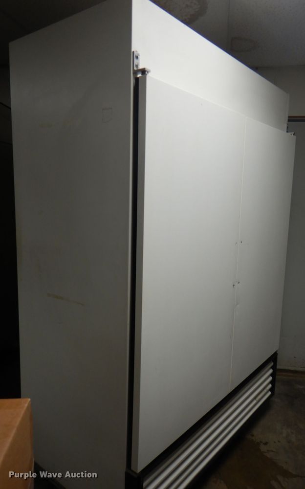 image for item KX9706 Beverage refrigerator