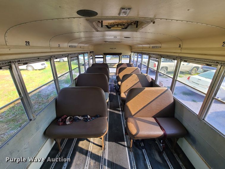 image for item L1279 1998 Blue Bird TC1000  school bus