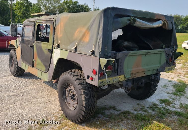image for item L1282 Am General HMMWV M998 SUV