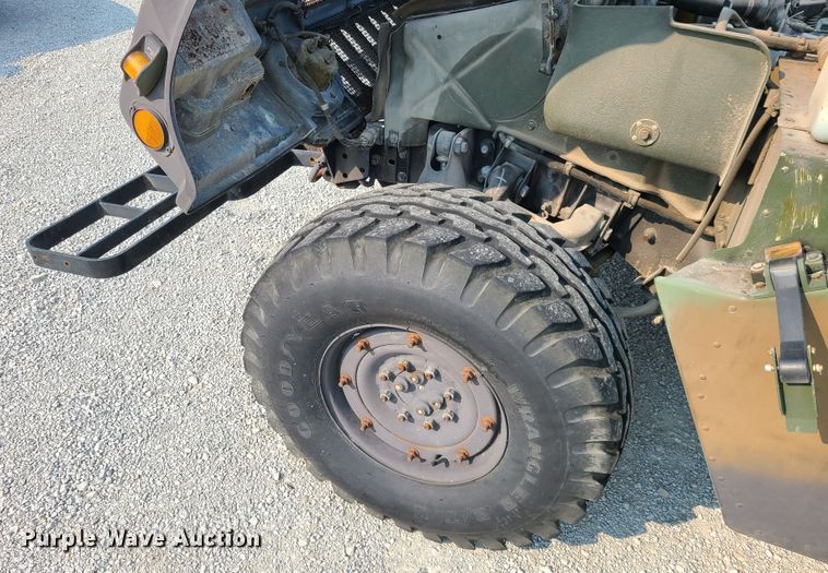 image for item L1282 Am General HMMWV M998 SUV
