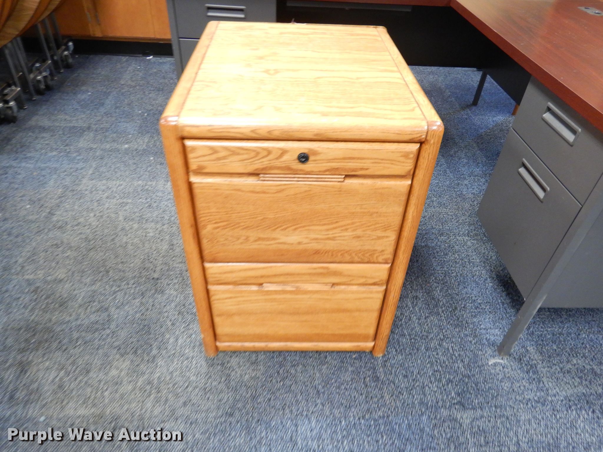 Furniture in Leawood, KS Item KM9436 sold Purple Wave